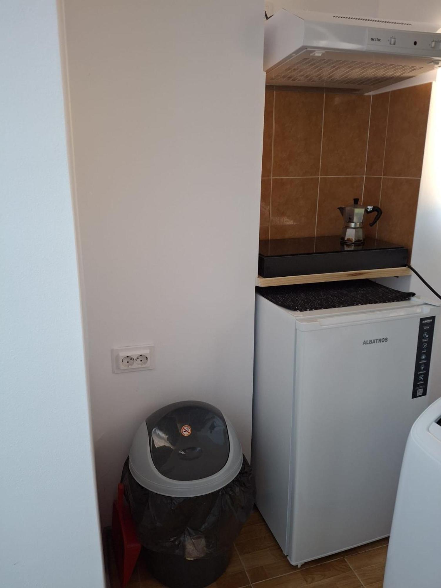 Anna Home Рымнику-Вылча Экстерьер фото